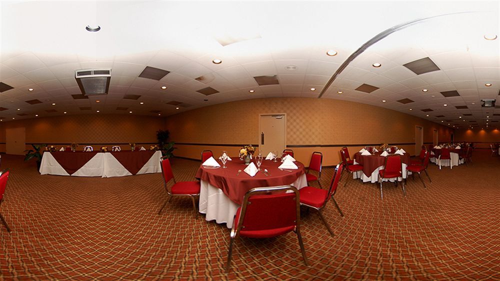 Texas Inn & Suites เดนตัน ภายนอก รูปภาพ