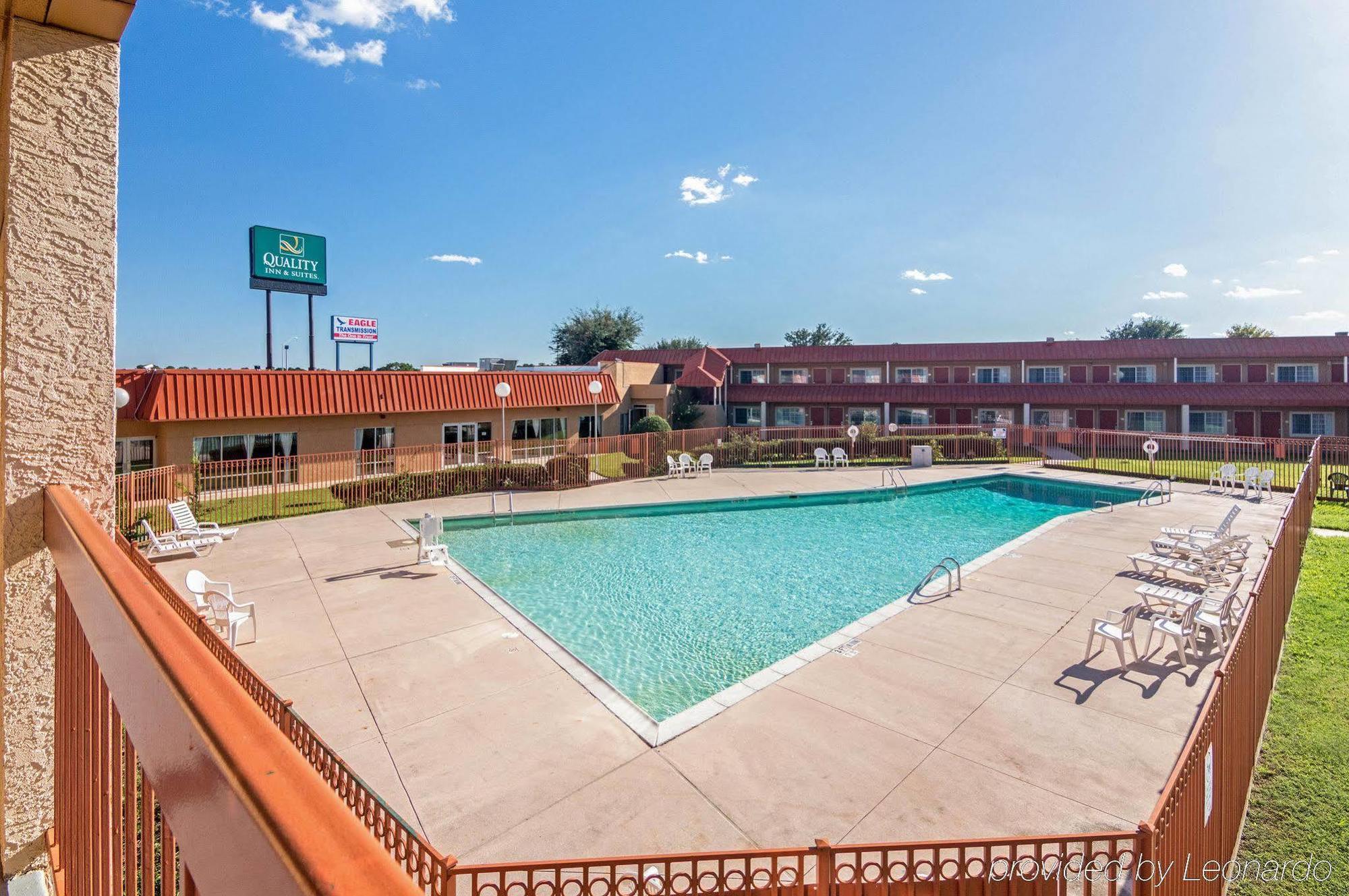 Texas Inn & Suites เดนตัน ภายนอก รูปภาพ